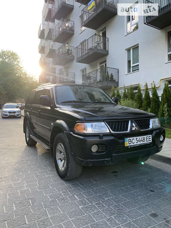 Позашляховик / Кросовер Mitsubishi Pajero Sport 2006 в Львові