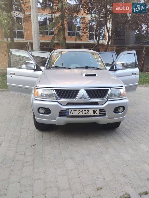 Внедорожник / Кроссовер Mitsubishi Pajero Sport 2004 в Ивано-Франковске