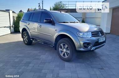 Внедорожник / Кроссовер Mitsubishi Pajero Sport 2015 в Ахтырке