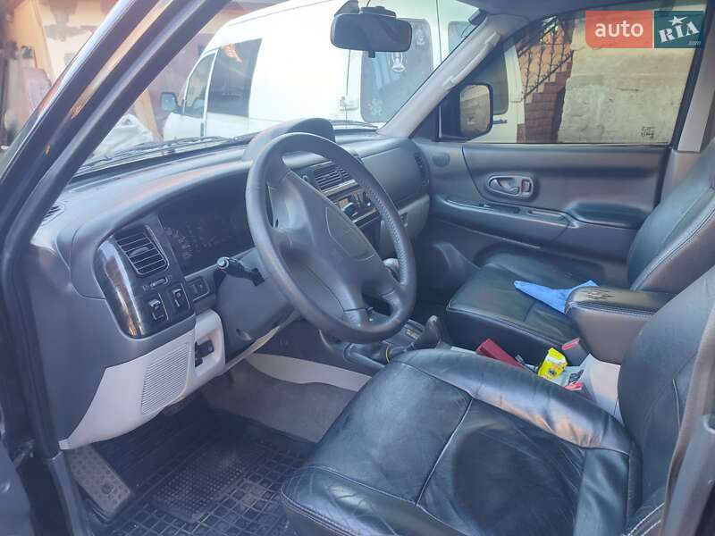 Внедорожник / Кроссовер Mitsubishi Pajero Sport 2007 в Чернигове