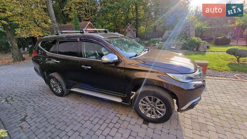 Mitsubishi Pajero Sport 2019