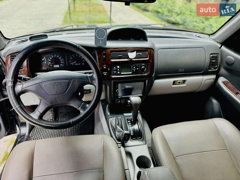 Внедорожник / Кроссовер Mitsubishi Pajero Sport 2004 в Ивано-Франковске