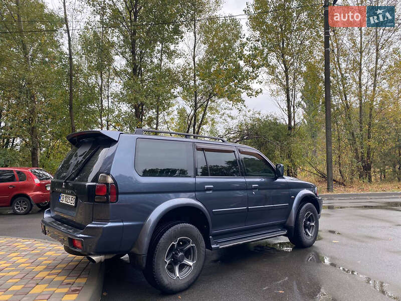 Позашляховик / Кросовер Mitsubishi Pajero Sport 2008 в Чернігові