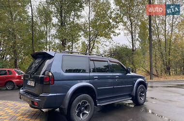 Внедорожник / Кроссовер Mitsubishi Pajero Sport 2008 в 