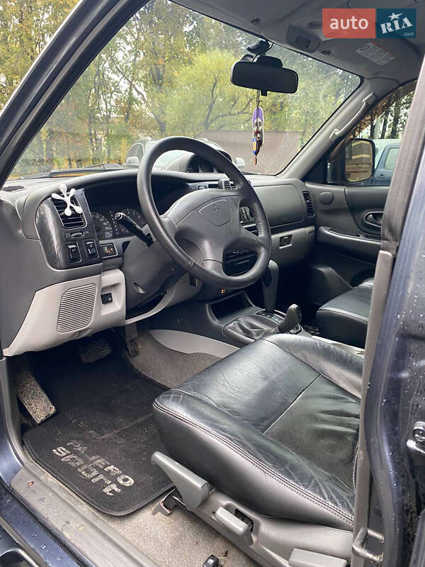 Позашляховик / Кросовер Mitsubishi Pajero Sport 2008 в Чернігові