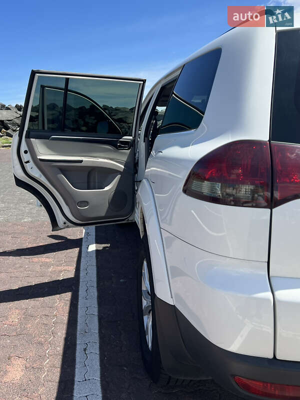 Внедорожник / Кроссовер Mitsubishi Pajero Sport 2013 в Горишних Плавнях