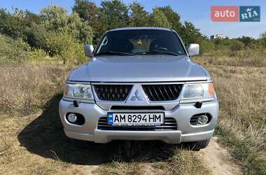 Внедорожник / Кроссовер Mitsubishi Pajero Sport 2008 в Коростене