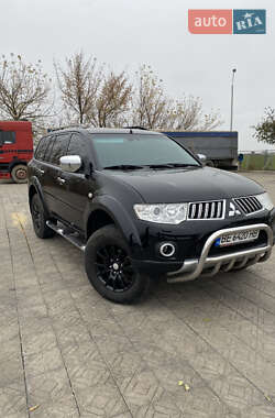 Позашляховик / Кросовер Mitsubishi Pajero Sport 2011 в Баштанці