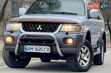 Внедорожник / Кроссовер Mitsubishi Pajero Sport 2004 в Одессе