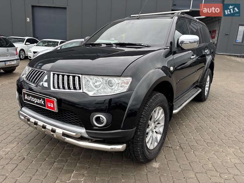 Внедорожник / Кроссовер Mitsubishi Pajero Sport 2012 в Львове