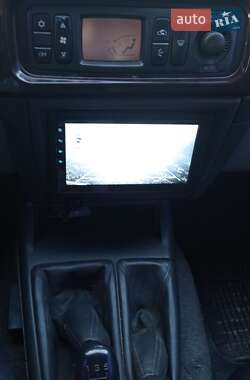 Внедорожник / Кроссовер Mitsubishi Pajero Sport 2004 в 