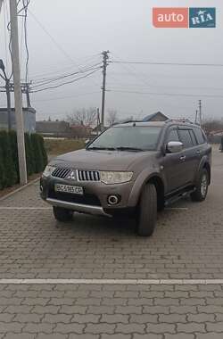 Позашляховик / Кросовер Mitsubishi Pajero Sport 2012 в Львові