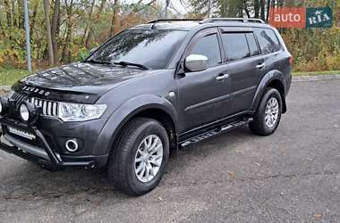 Позашляховик / Кросовер Mitsubishi Pajero Sport 2011 в Ізюмі