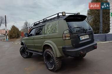 Внедорожник / Кроссовер Mitsubishi Pajero Sport 2002 в 