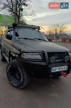 Внедорожник / Кроссовер Mitsubishi Pajero Sport 2002 в 