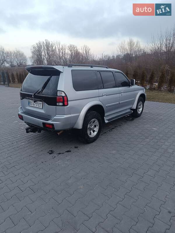 Внедорожник / Кроссовер Mitsubishi Pajero Sport 2005 в Зборове