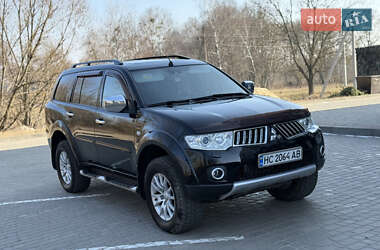 Позашляховик / Кросовер Mitsubishi Pajero Sport 2011 в Камені-Каширському