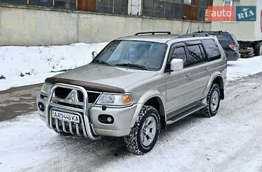 Внедорожник / Кроссовер Mitsubishi Pajero Sport 2006 в Киеве