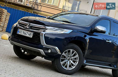 Внедорожник / Кроссовер Mitsubishi Pajero Sport 2019 в 