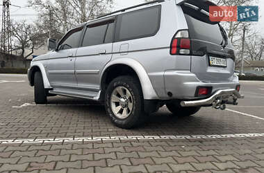 Внедорожник / Кроссовер Mitsubishi Pajero Sport 2006 в 