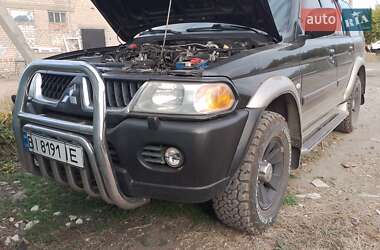 Внедорожник / Кроссовер Mitsubishi Pajero Sport 2004 в 