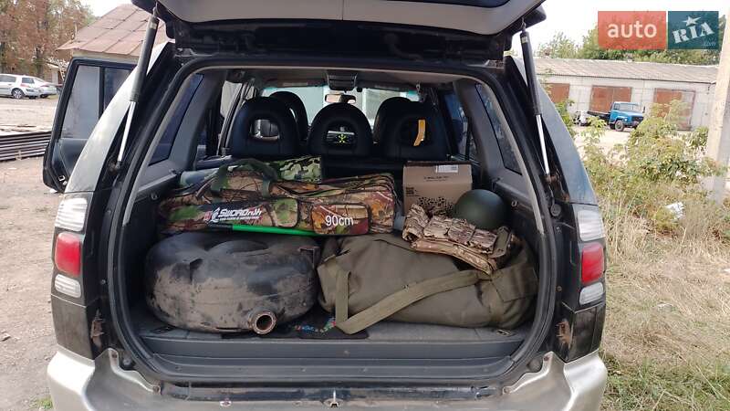 Внедорожник / Кроссовер Mitsubishi Pajero Sport 2004 в Лубнах