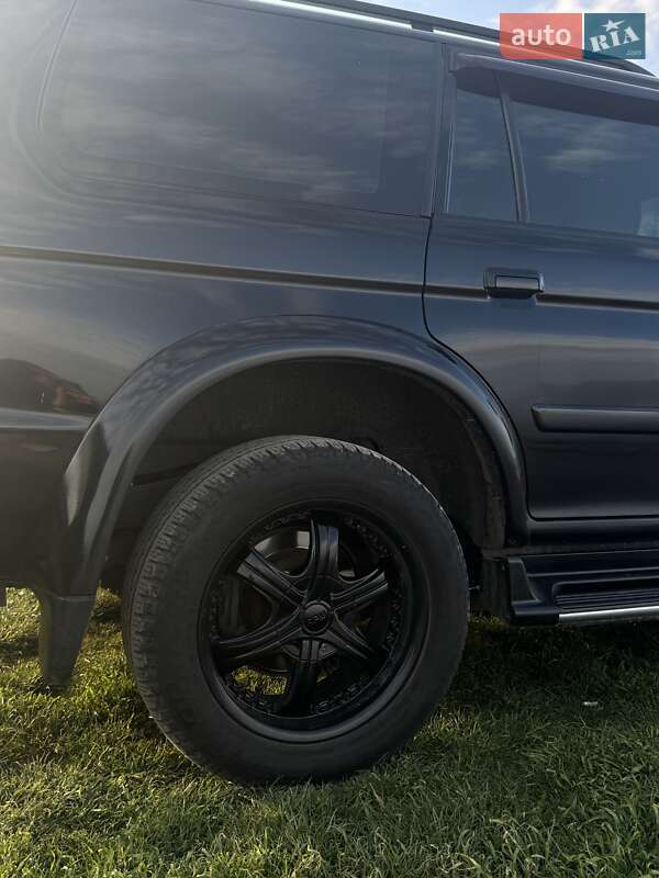 Внедорожник / Кроссовер Mitsubishi Pajero Sport 2005 в Черноморске