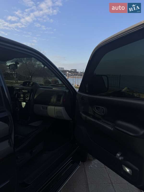 Внедорожник / Кроссовер Mitsubishi Pajero Sport 2005 в Черноморске