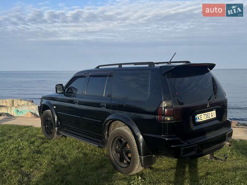 Внедорожник / Кроссовер Mitsubishi Pajero Sport 2005 в Черноморске