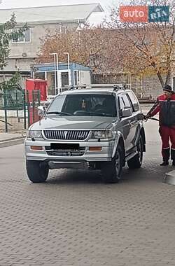 Внедорожник / Кроссовер Mitsubishi Pajero Sport 1999 в Киеве