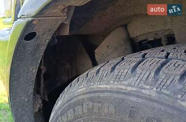 Внедорожник / Кроссовер Mitsubishi Pajero Sport 2000 в 