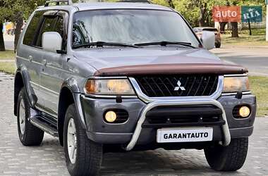 Позашляховик / Кросовер Mitsubishi Pajero Sport 2004 в 