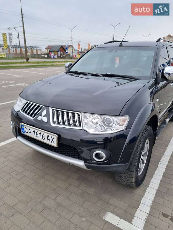 Позашляховик / Кросовер Mitsubishi Pajero Sport 2013 в Білій Церкві
