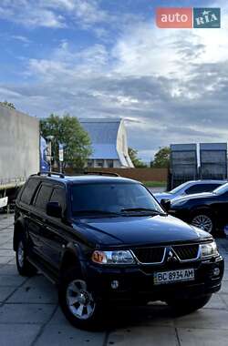Позашляховик / Кросовер Mitsubishi Pajero Sport 2006 в 