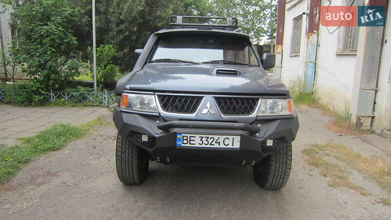Внедорожник / Кроссовер Mitsubishi Pajero Sport 2008 в Николаеве