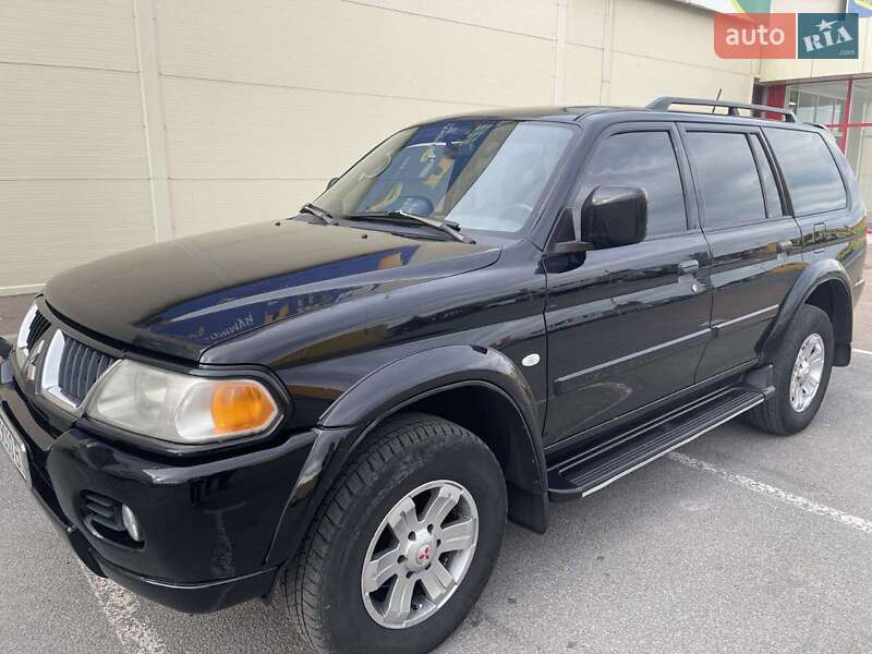 Внедорожник / Кроссовер Mitsubishi Pajero Sport 2008 в 