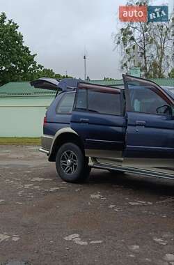Позашляховик / Кросовер Mitsubishi Pajero Sport 2005 в 