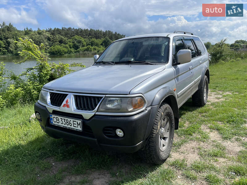 Mitsubishi Pajero Sport 2004