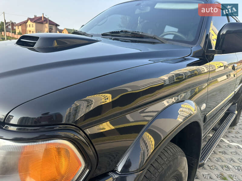 Внедорожник / Кроссовер Mitsubishi Pajero Sport 2008 в Полтаве