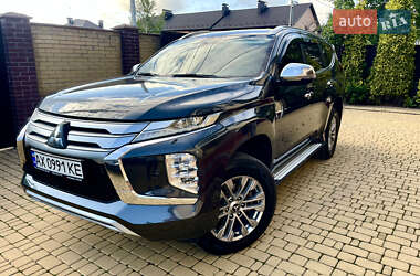 Внедорожник / Кроссовер Mitsubishi Pajero Sport 2021 в Виннице