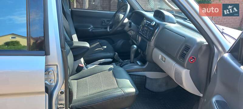 Позашляховик / Кросовер Mitsubishi Pajero Sport 2007 в Южному