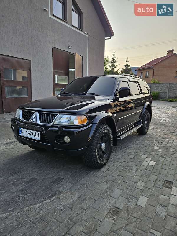 Mitsubishi Pajero Sport