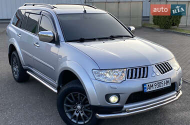 Позашляховик / Кросовер Mitsubishi Pajero Sport 2011 в Виноградові
