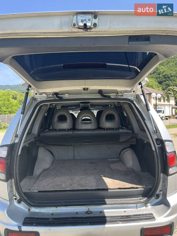 Внедорожник / Кроссовер Mitsubishi Pajero Sport 2002 в Сваляве