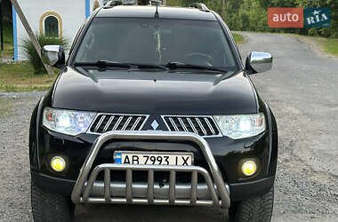 Внедорожник / Кроссовер Mitsubishi Pajero Sport 2012 в Сваляве