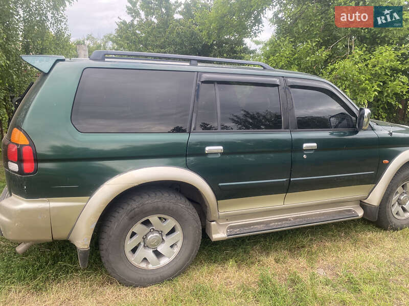 Позашляховик / Кросовер Mitsubishi Pajero Sport 2000 в Решетилівці