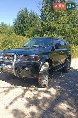 Внедорожник / Кроссовер Mitsubishi Pajero Sport 2001 в Яремче