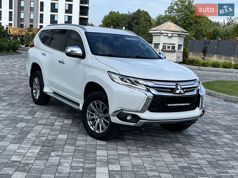 Mitsubishi Pajero Sport 2019