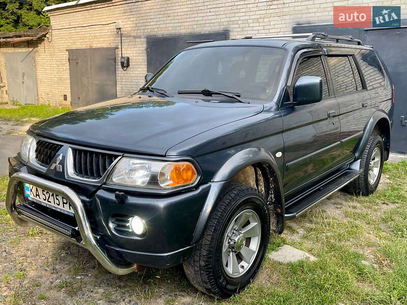 Позашляховик / Кросовер Mitsubishi Pajero Sport 2008 в Сумах