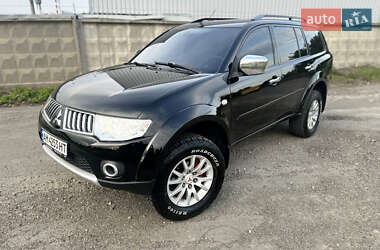 Внедорожник / Кроссовер Mitsubishi Pajero Sport 2011 в Киеве